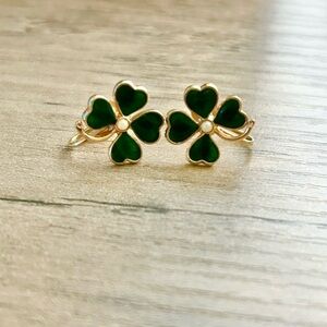 Vintage Gold and Green Screw Clip On Pearl Clover Earrings